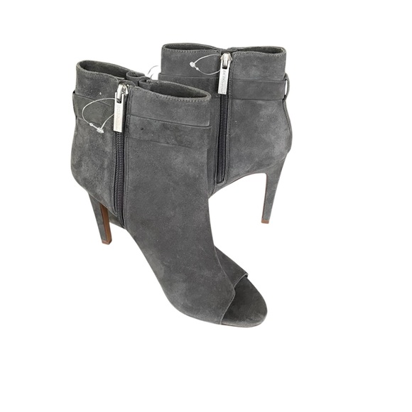 NWOT BCBGeneration Cassia Ankle Suede Peep Toe Booties Womens Size 7.5 Dark Gray - Picture 3 of 11